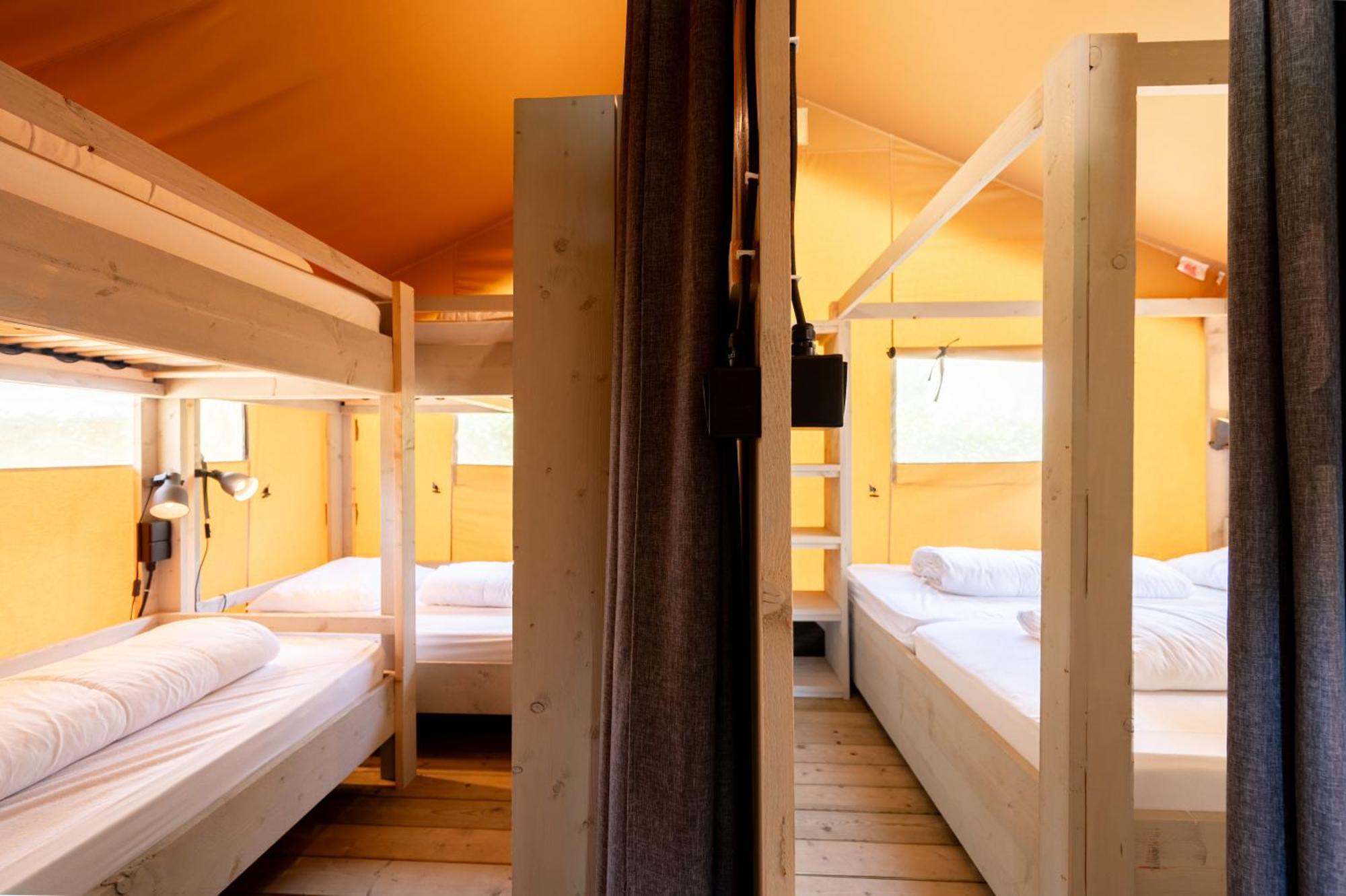 Hotel Glamping Twente à Denekamp Extérieur photo